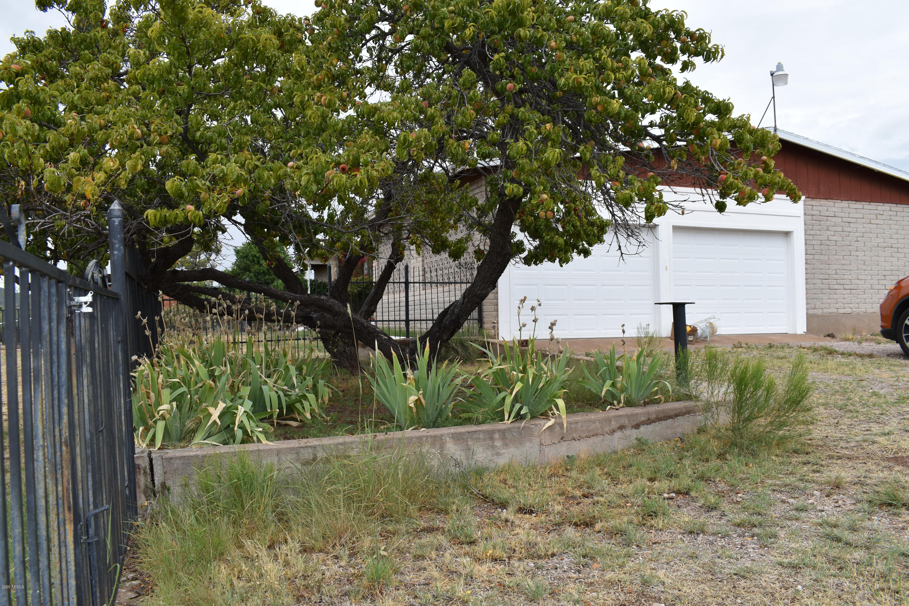 MOUNTAIN RANCH ESTATES UNIT 1 - Residential