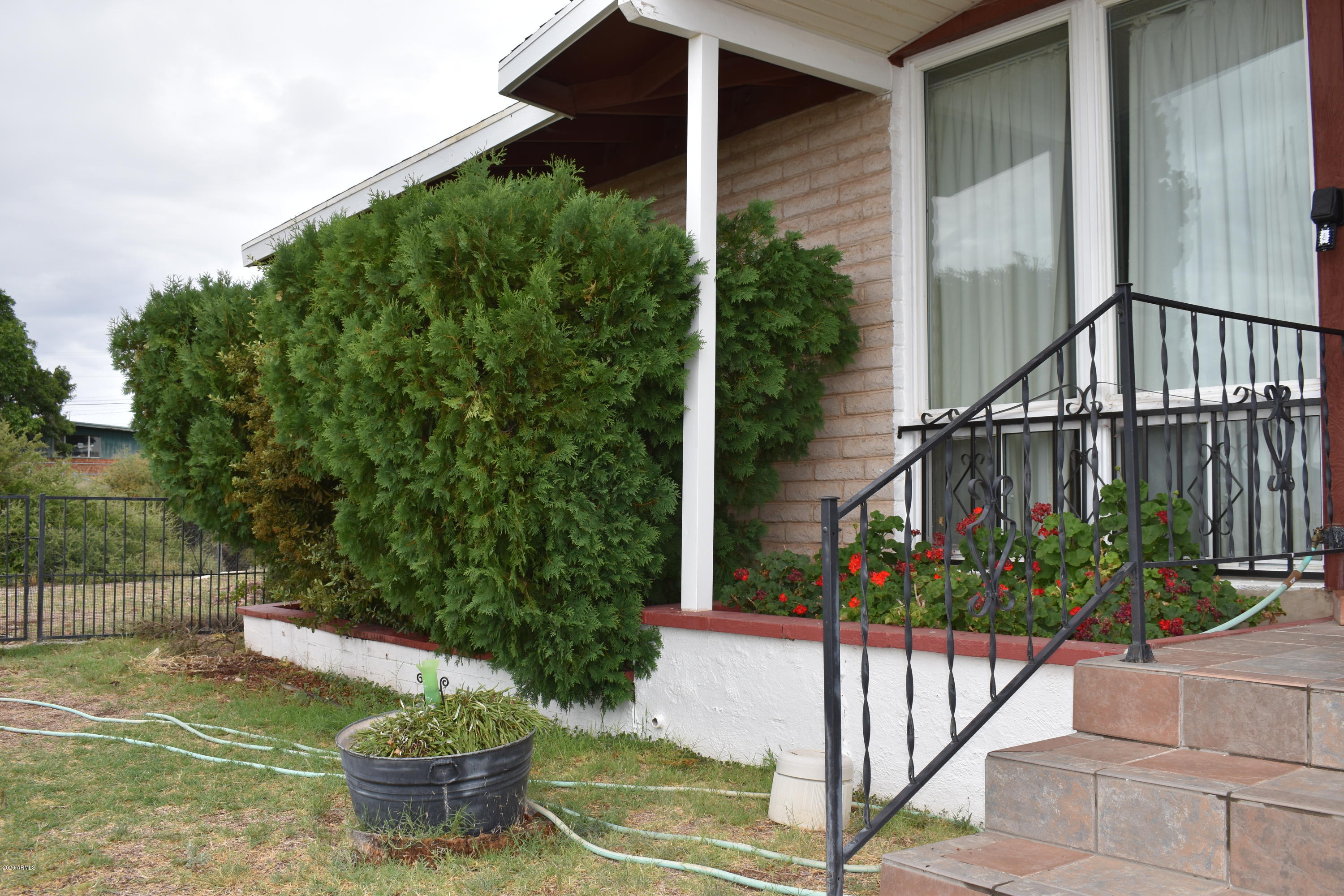 MOUNTAIN RANCH ESTATES UNIT 1 - Residential