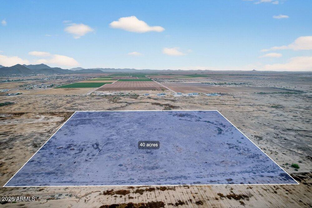 S9 T6S R7E - Land
