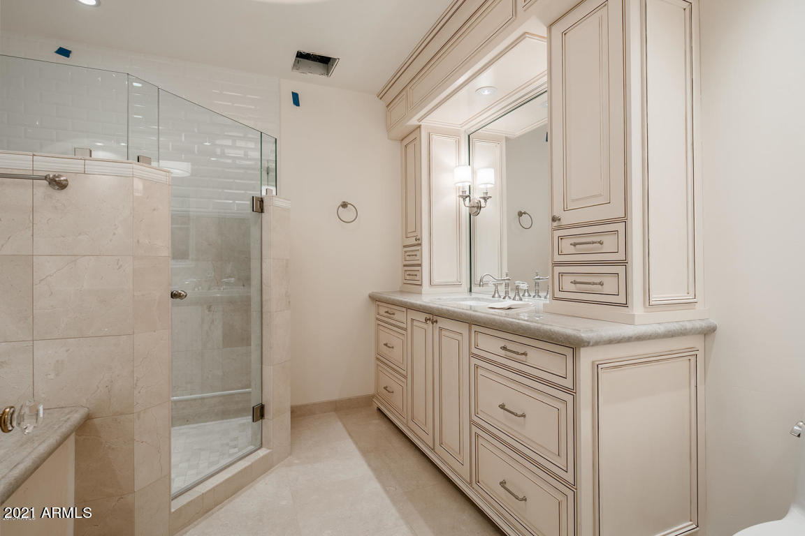 CAMELBACK LANDS - Residential