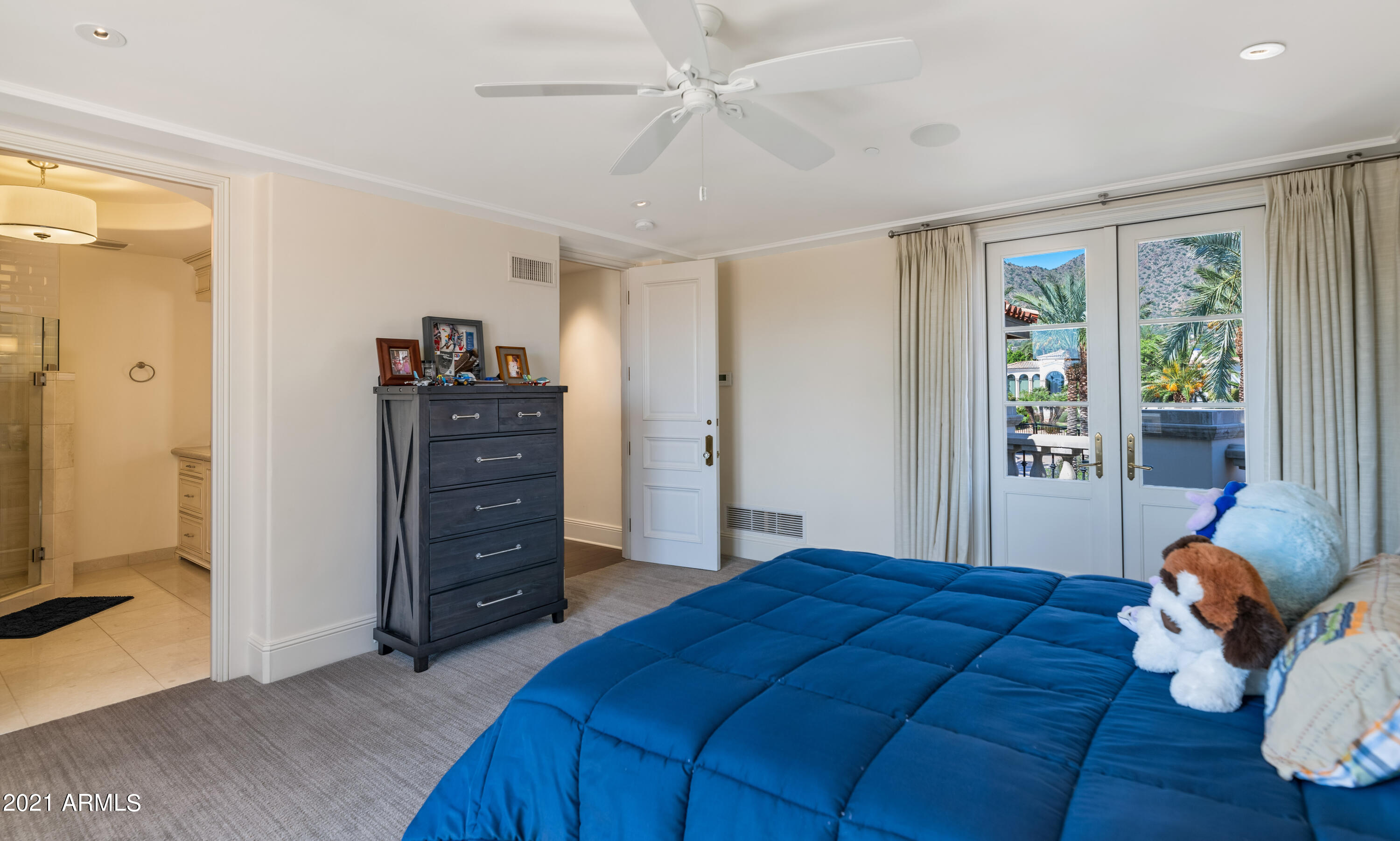 CAMELBACK LANDS - Residential