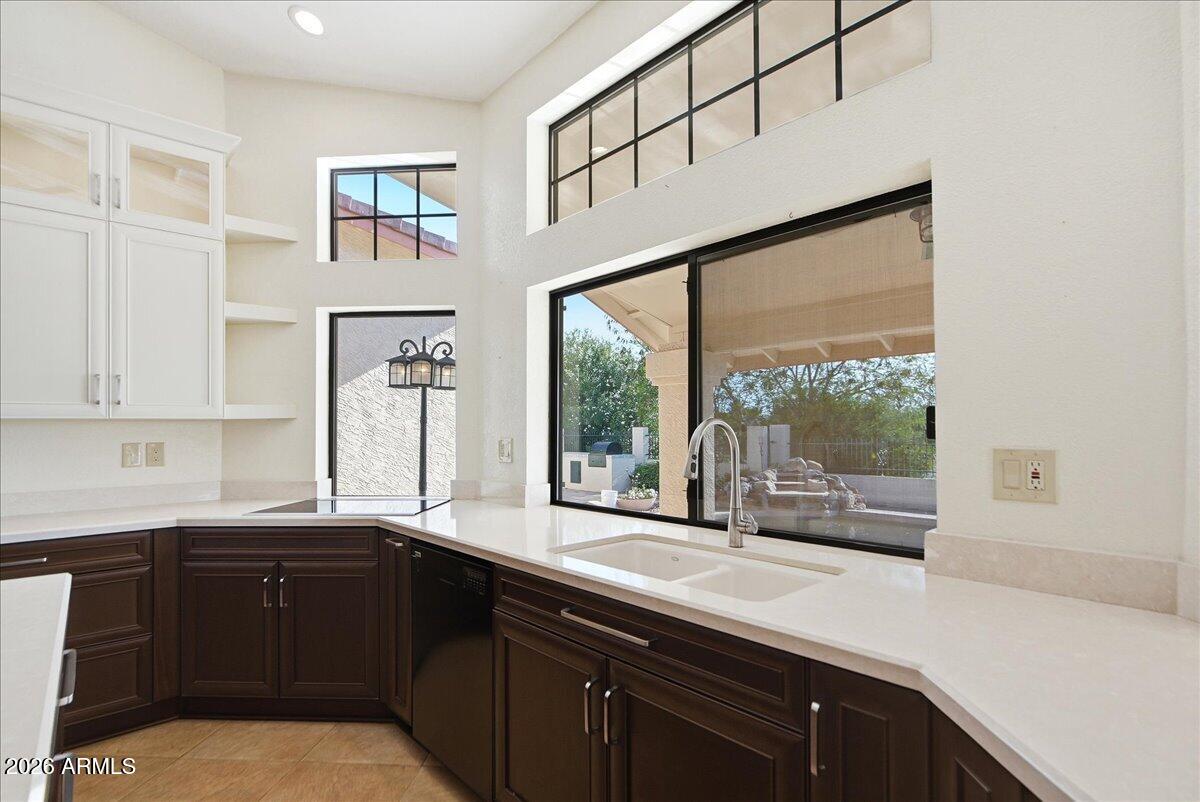NORTH SLOPE - Residential