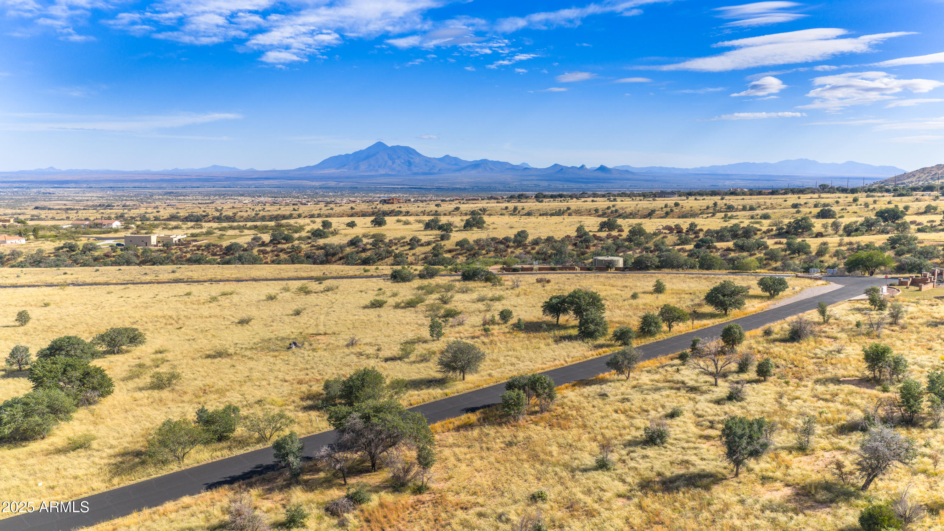 WILDHORSE - Land