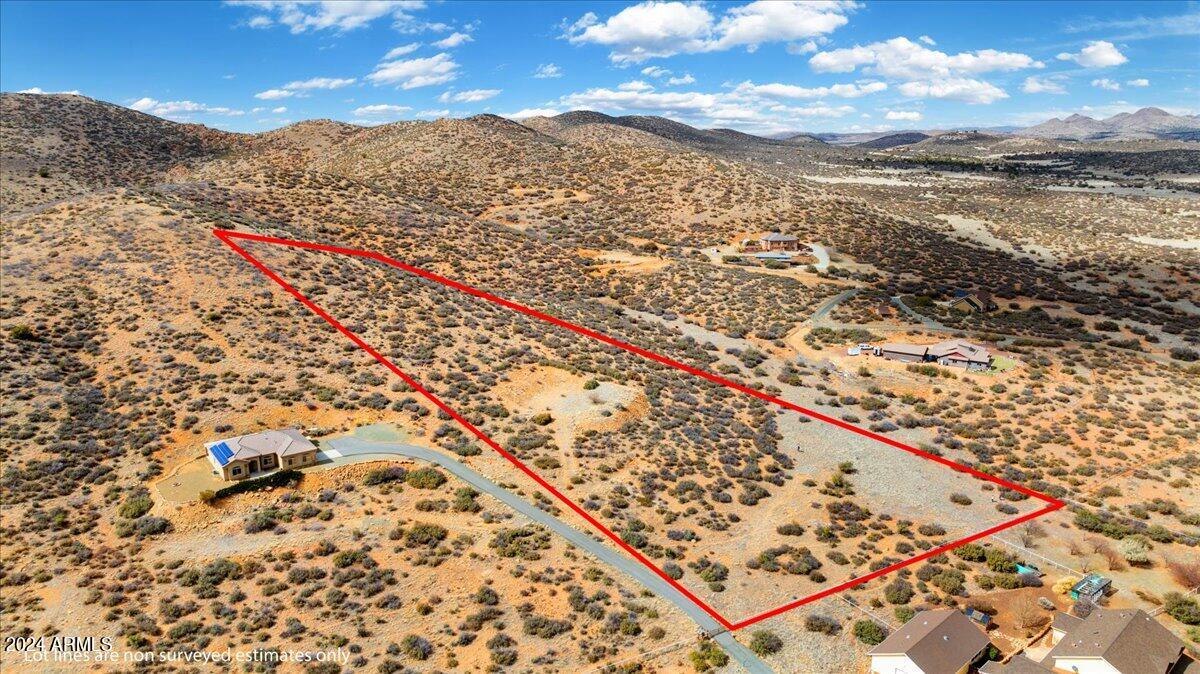 COYOTE CREST AMD - Land