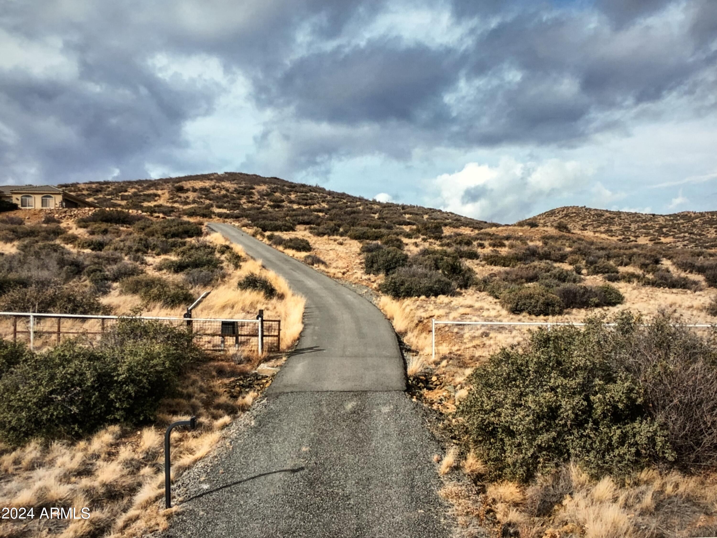 COYOTE CREST AMD - Land