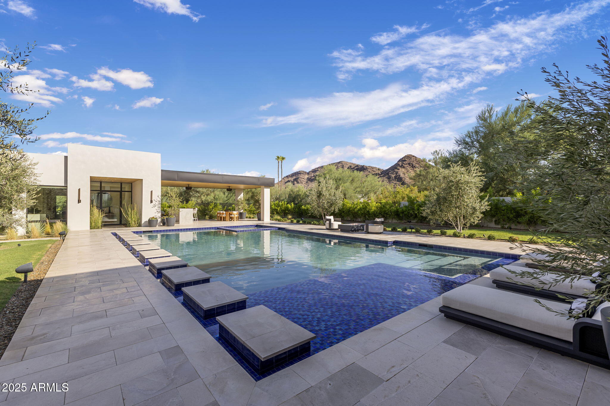 MOCKINGBIRD LANE ESTATES 5 - Residential