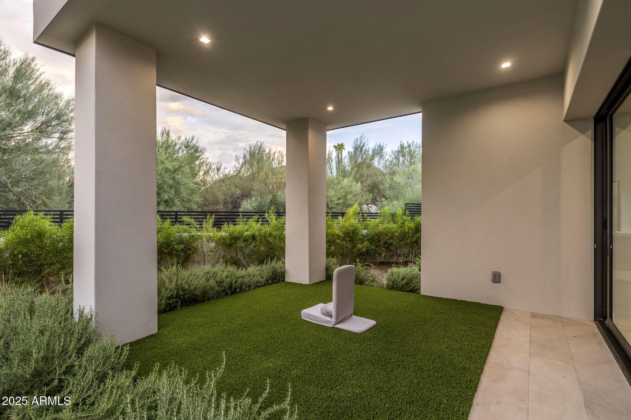 MOCKINGBIRD LANE ESTATES 5 - Residential