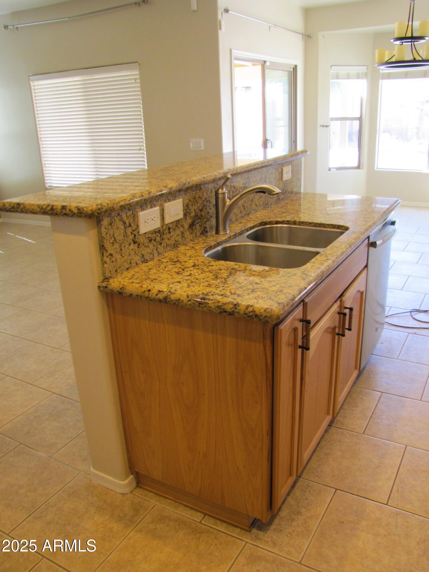 CHAPARRAL VILLAGE NORTH PHASE 4 - Residential Lease