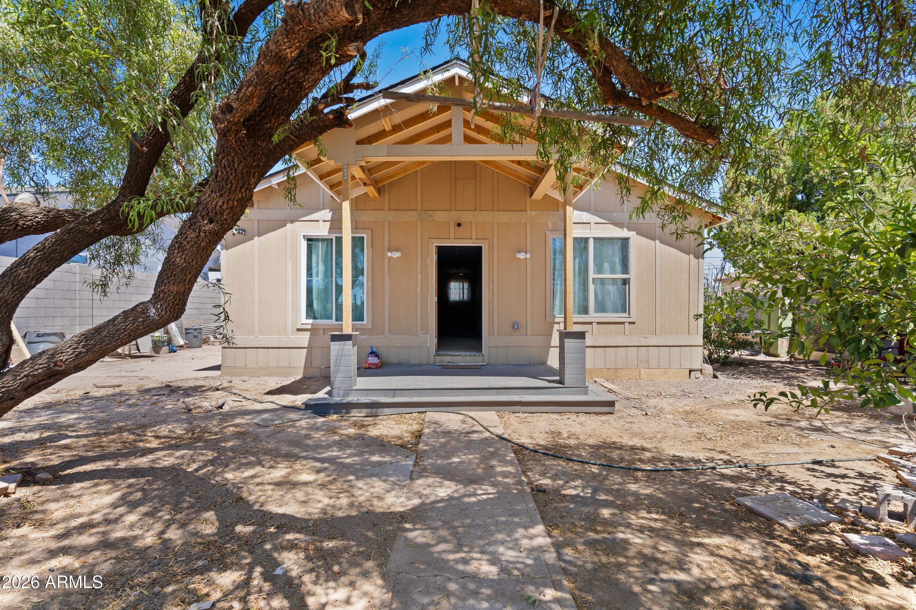 Great opportunity. Very affordable home featuring 3 bedrooms and 2 bathrooms. Both bathrooms have been remodeled, new carpet, new paint throughout, new windows, new door, new siding around the house, new roof, and much more. With more than 7000 sq-ft lot this home is a great investment.