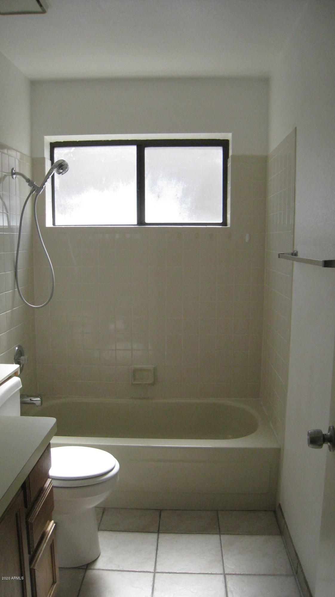 EAGLE RIDGE AMD - Residential Lease