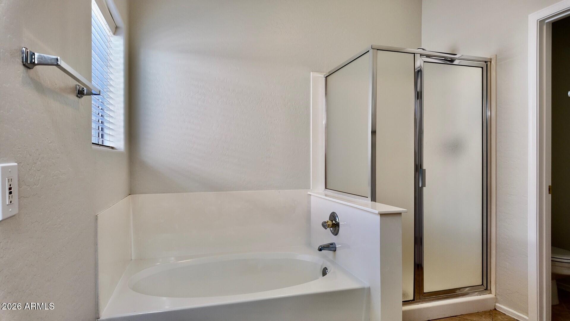 DIAMOND COVE AT DESERT HARBOR - Residential Lease