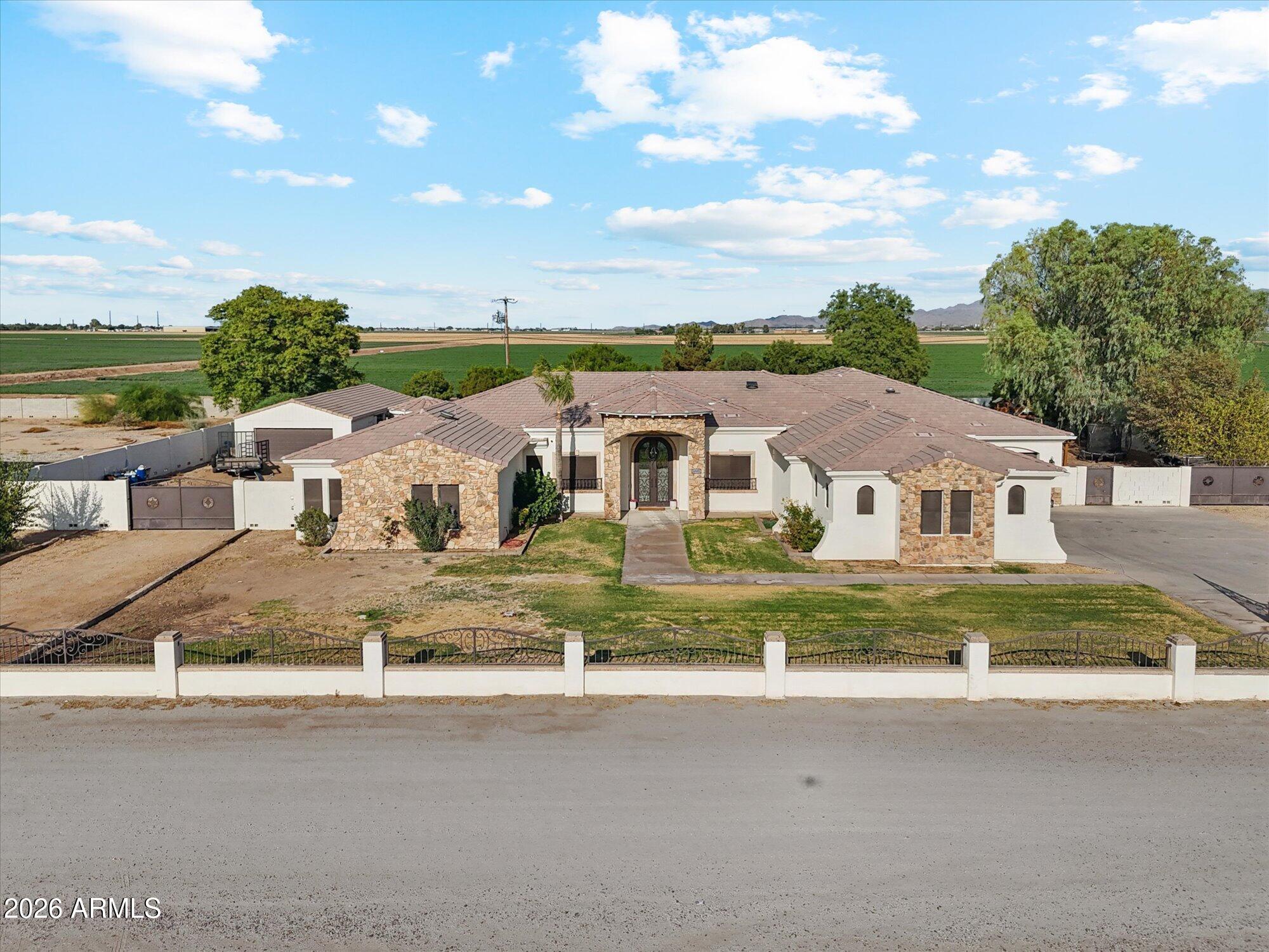 Metes & Bounds - Residential