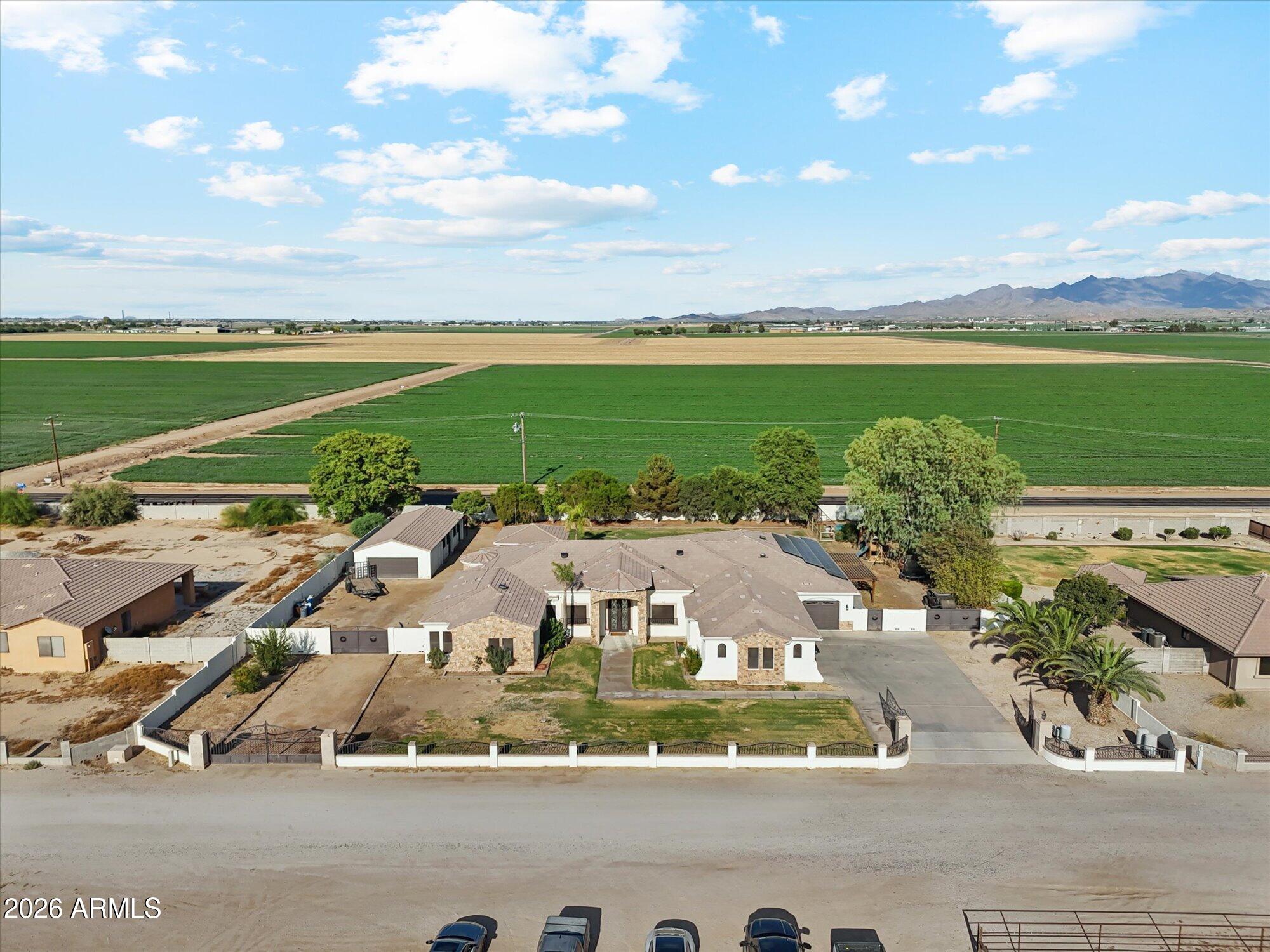 Metes & Bounds - Residential