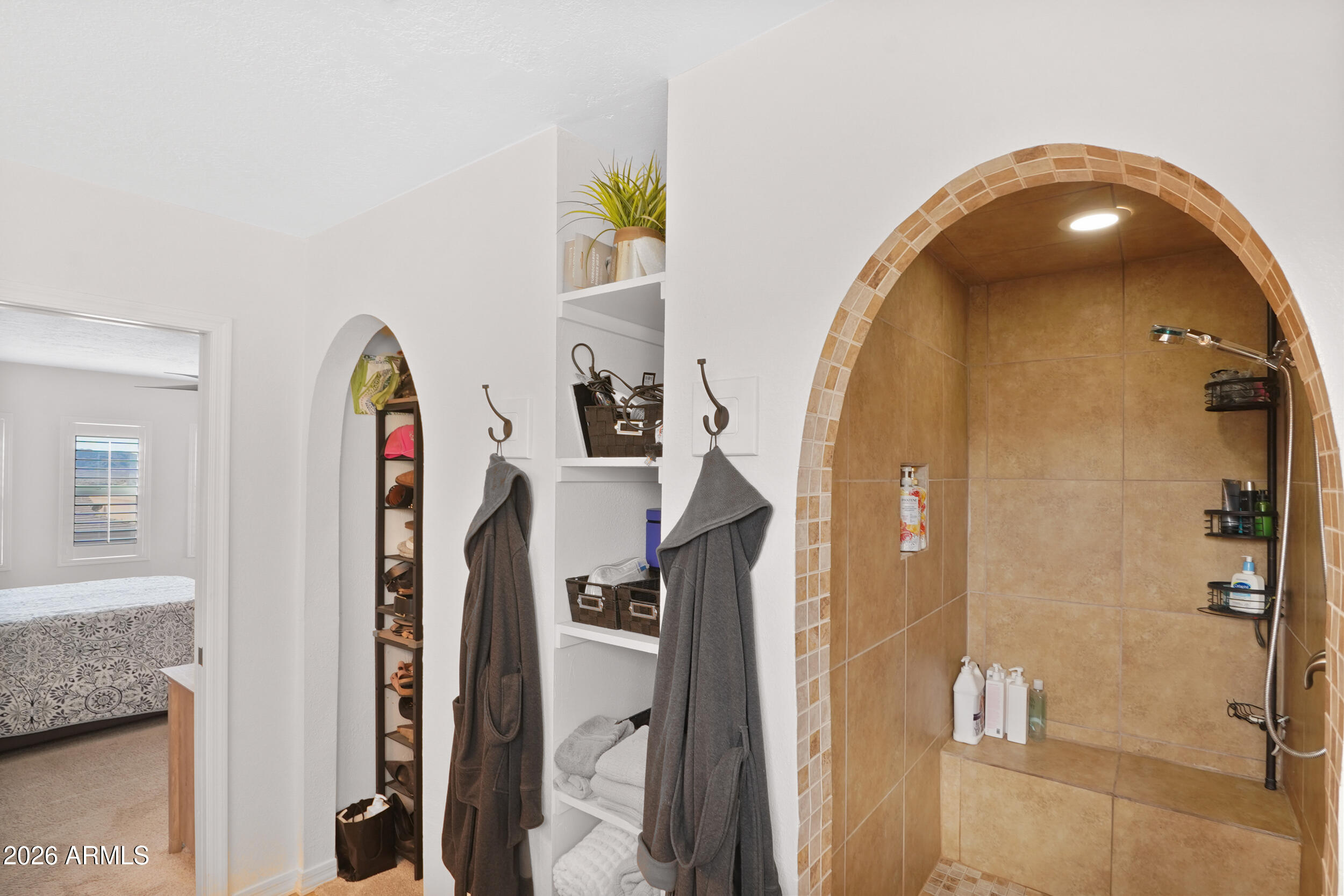 LAKE HAVASU CITY - Residential