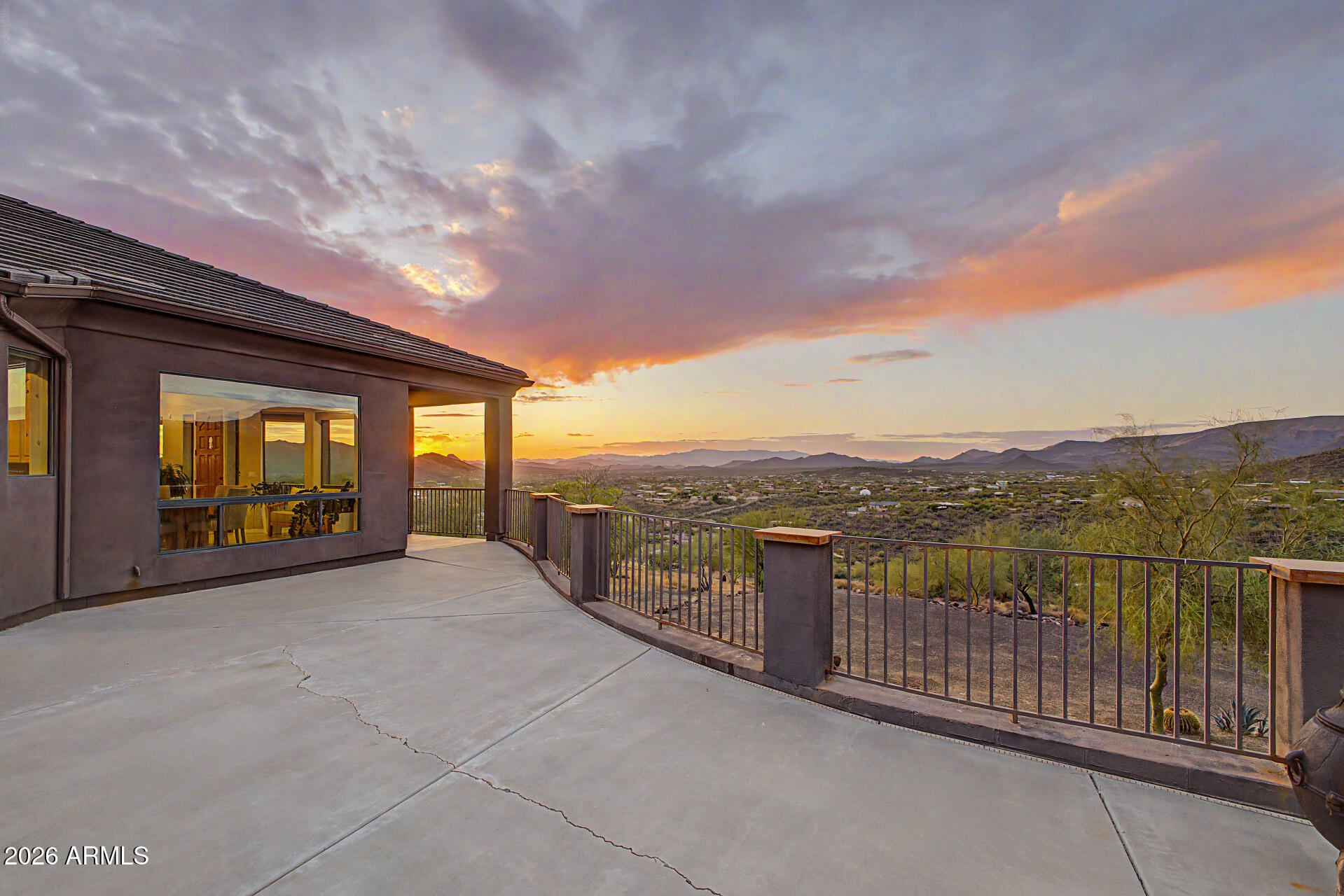 Circle Mountain - Residential