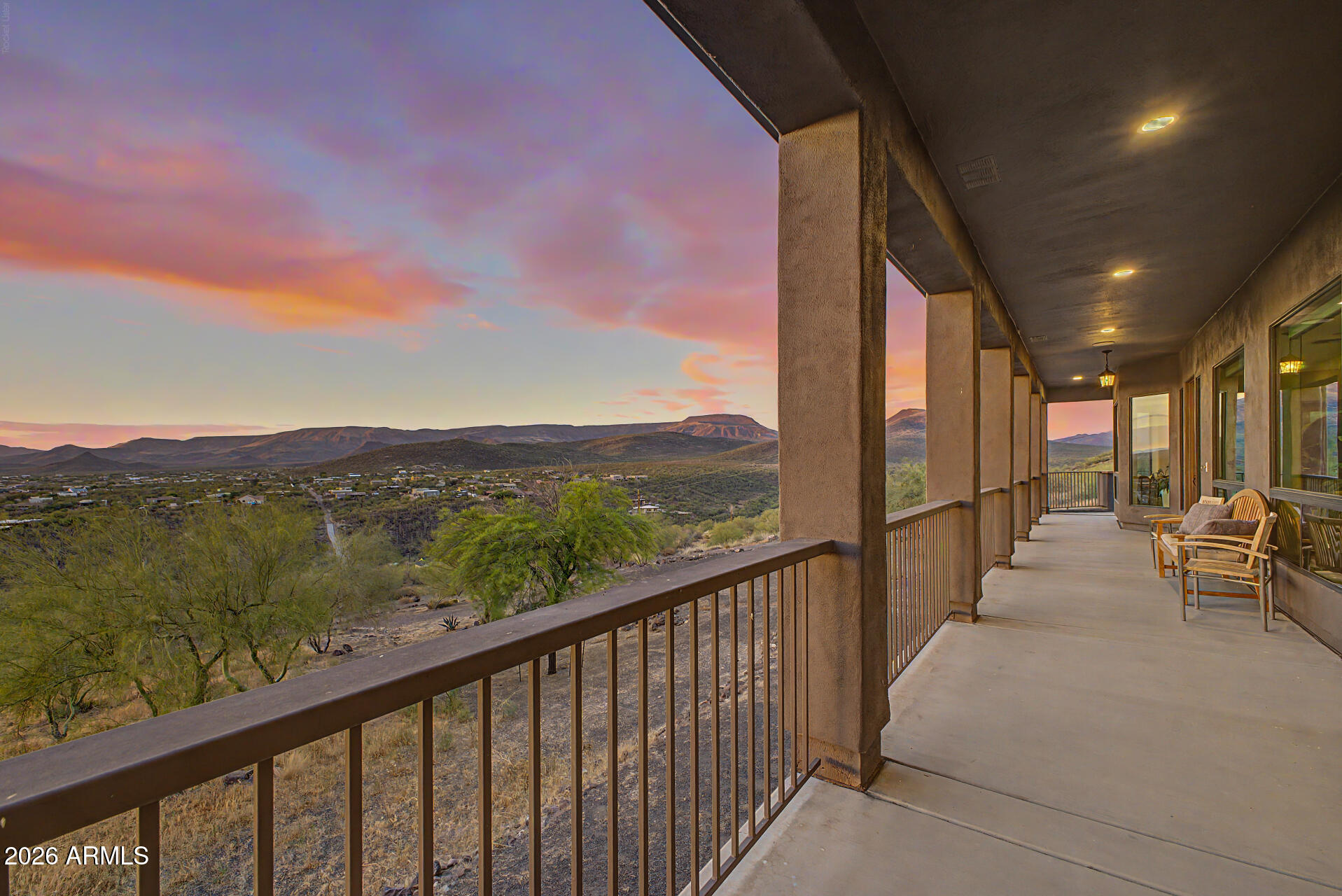 Circle Mountain - Residential