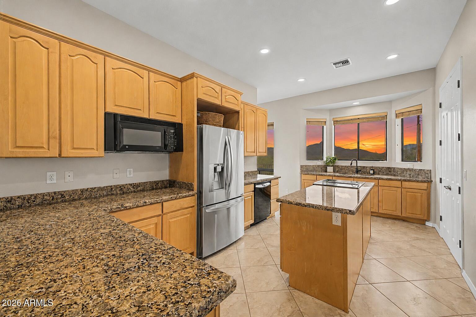 Circle Mountain - Residential