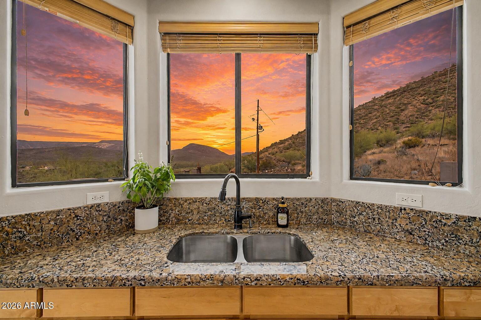 Circle Mountain - Residential