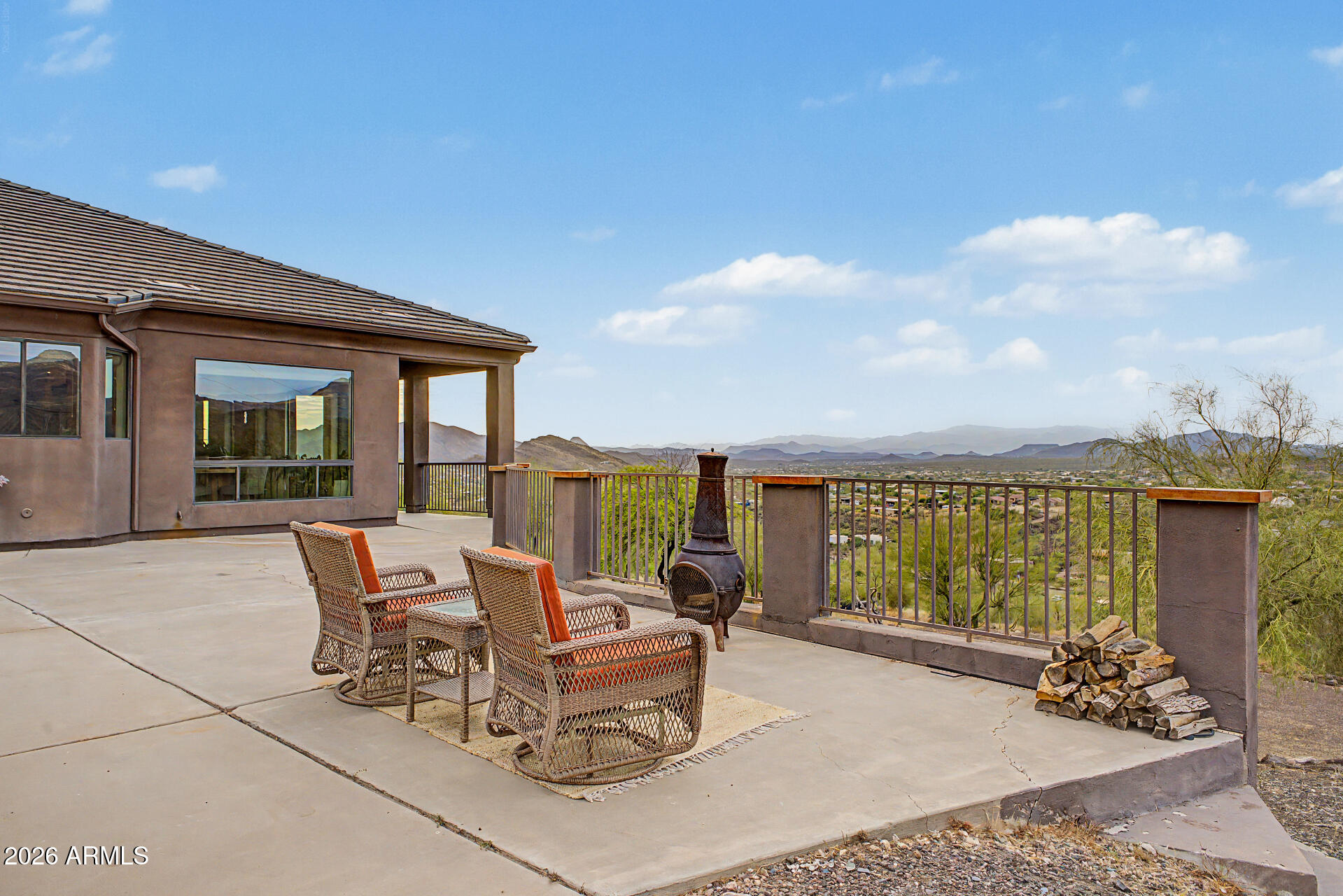 Circle Mountain - Residential