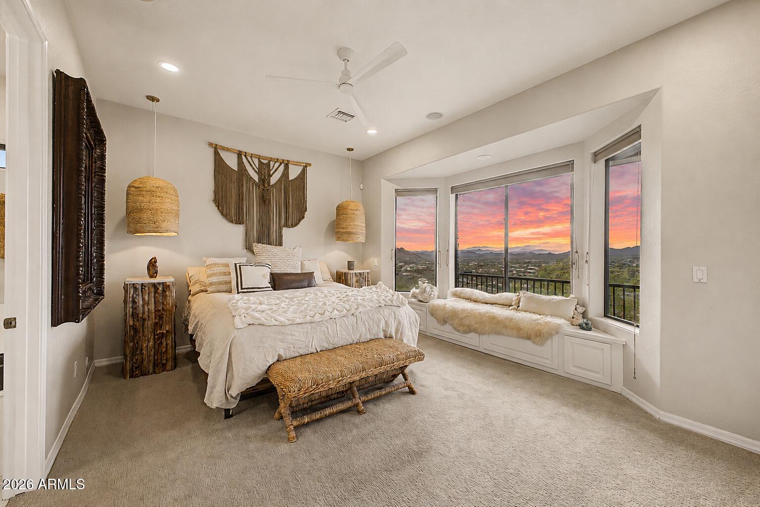 Circle Mountain - Residential