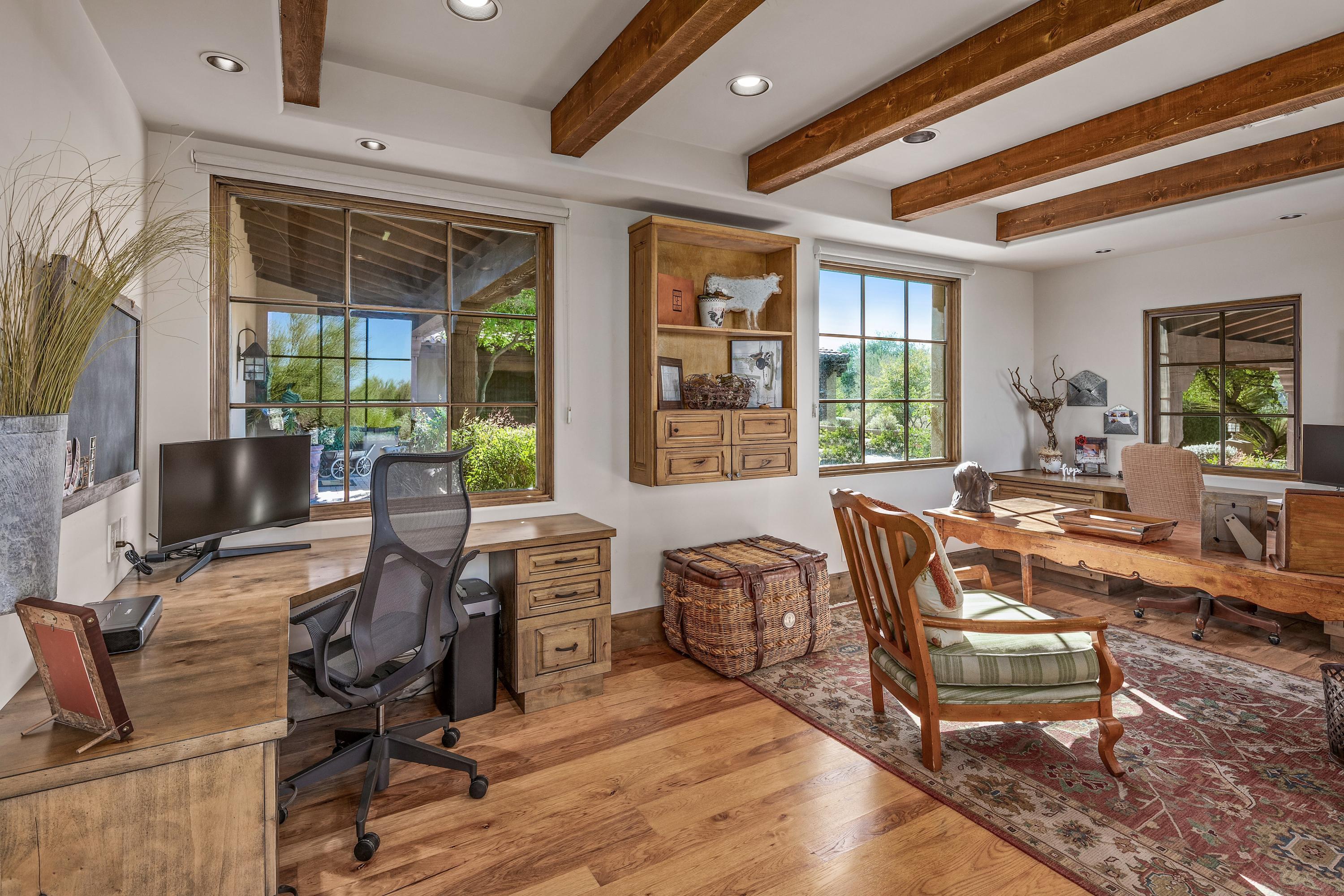 WHISPER ROCK UNIT 1 - Residential
