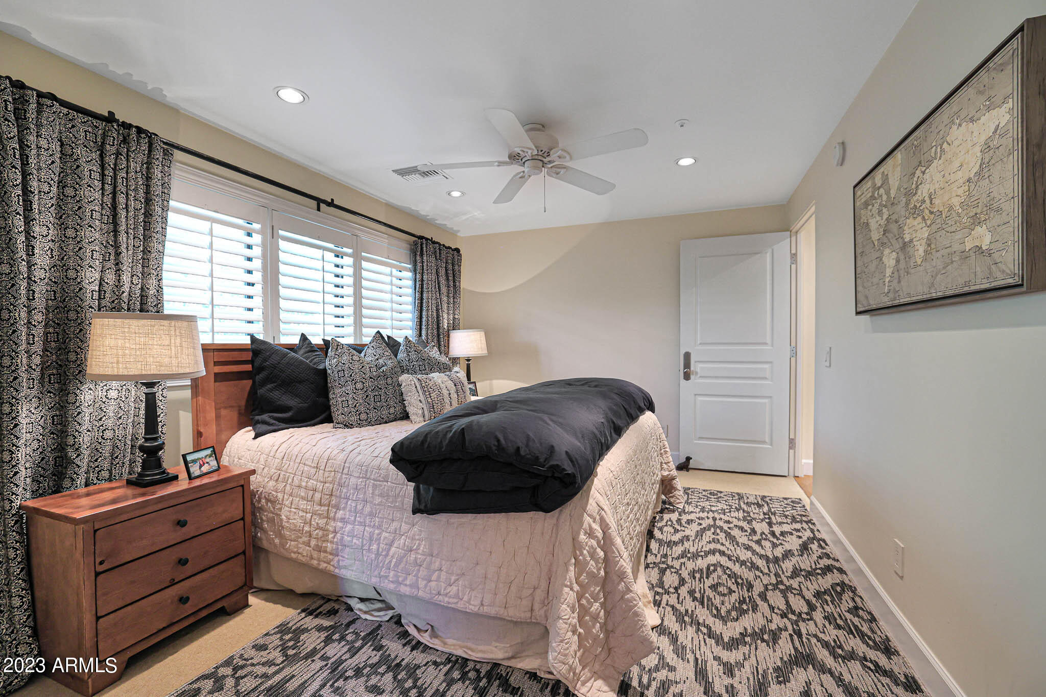 MOUNTAIN SHADOW RESORT AMD - Residential