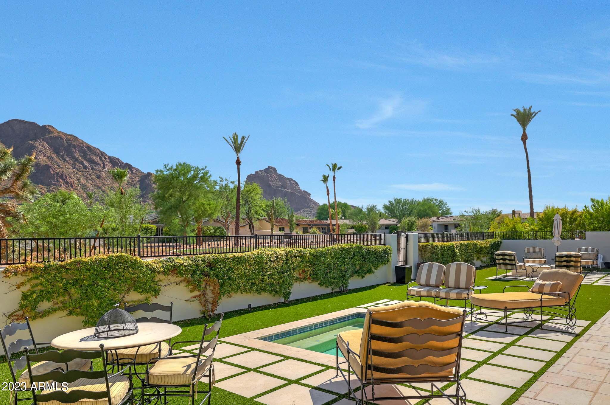 MOUNTAIN SHADOW RESORT AMD - Residential