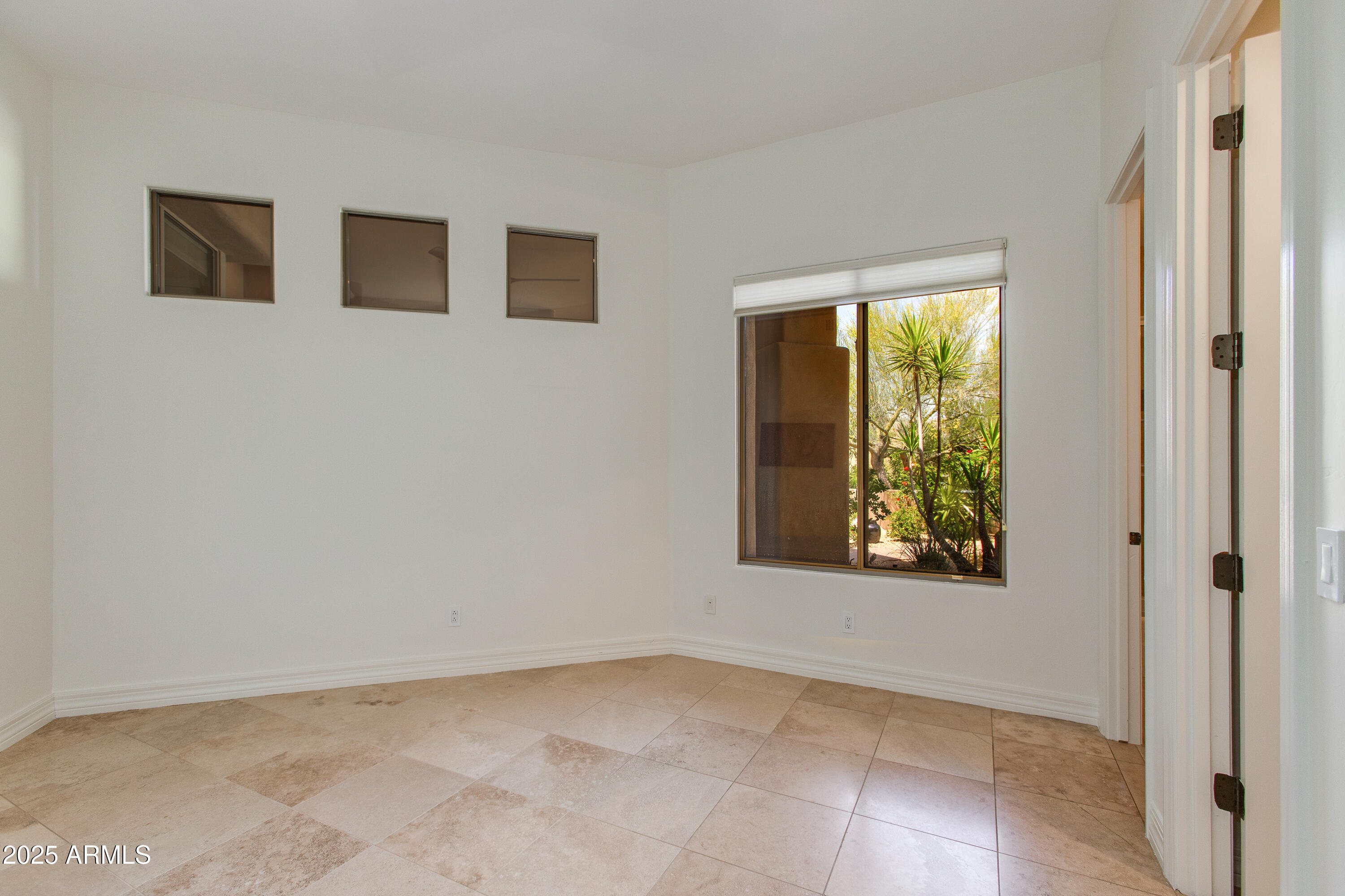 SONORAN CREST - Residential
