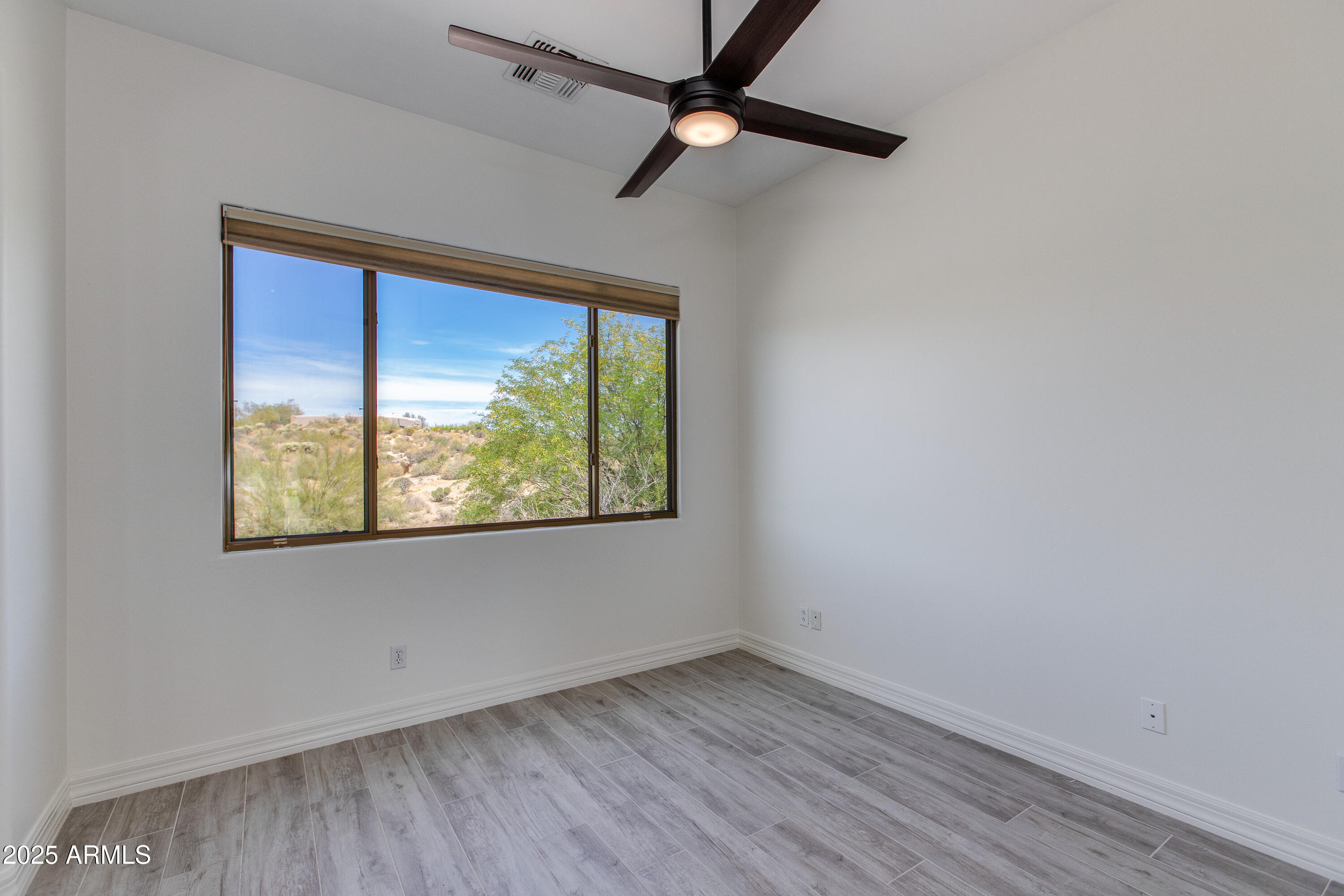SONORAN CREST - Residential