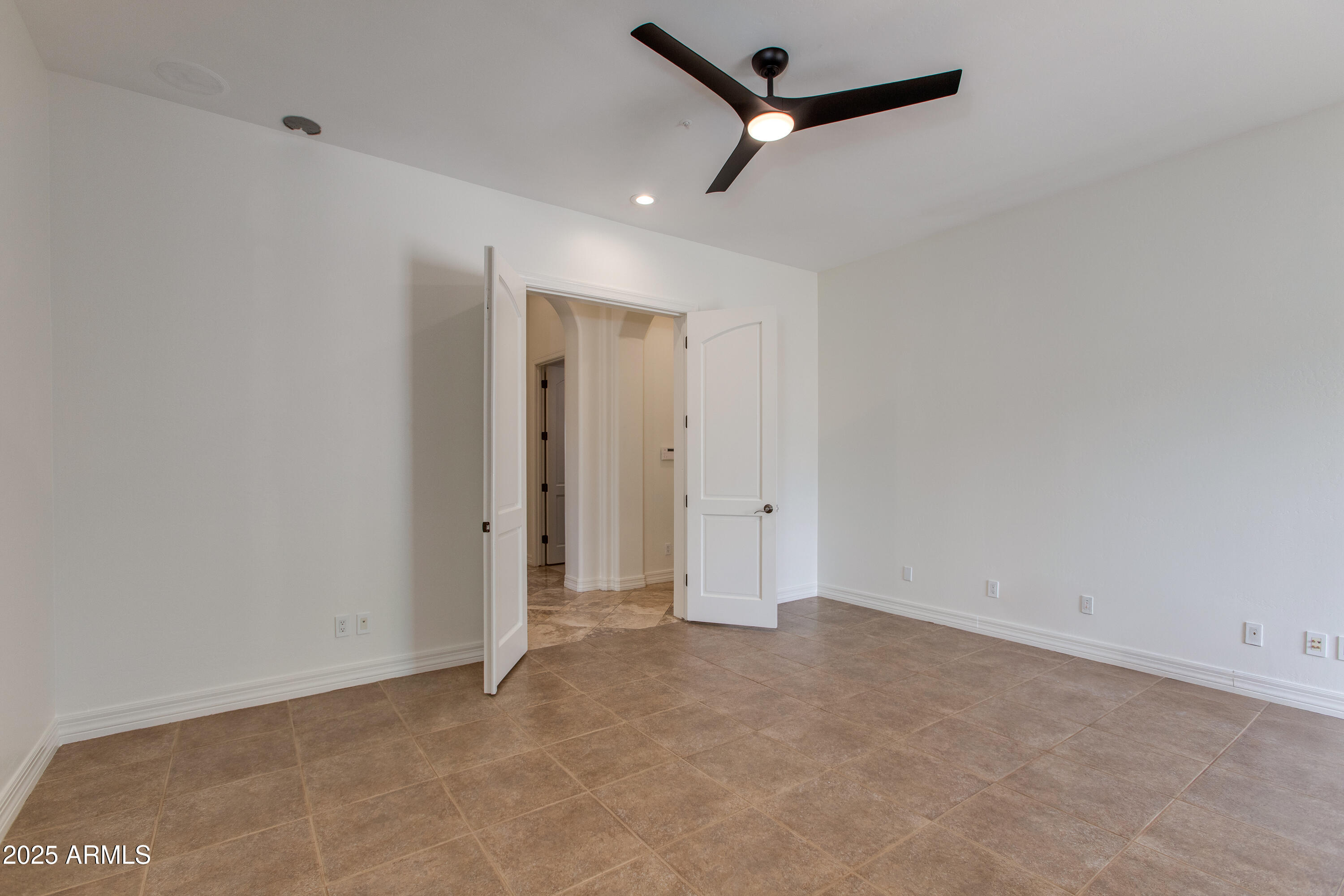 SONORAN CREST - Residential