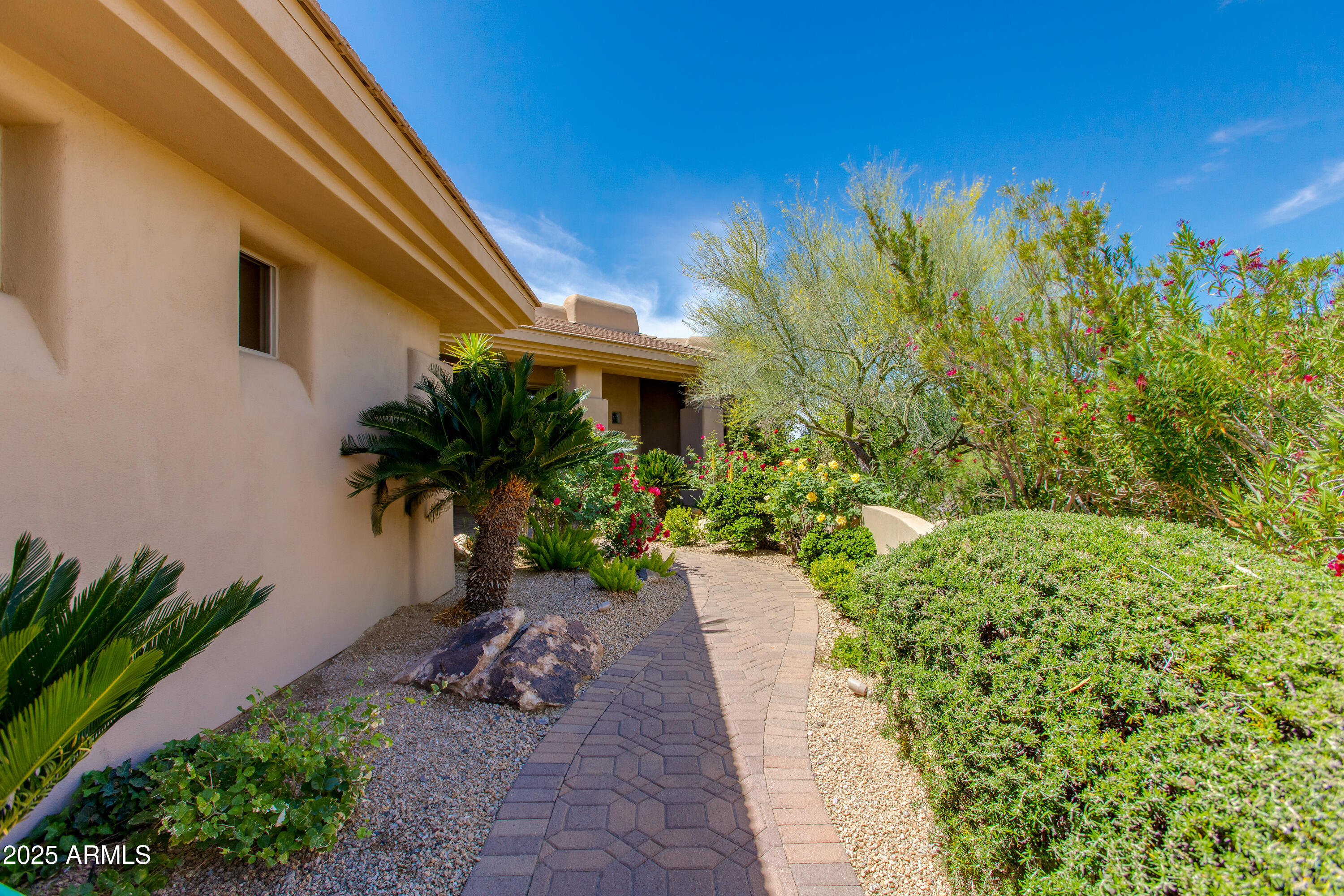 SONORAN CREST - Residential
