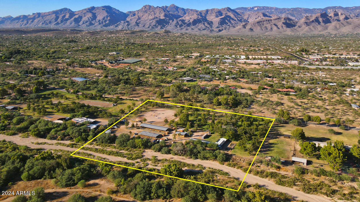 TANQUE VERDE COUNTRY ESTATES - Residential