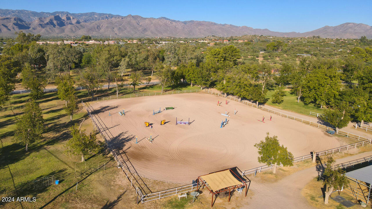 TANQUE VERDE COUNTRY ESTATES - Residential