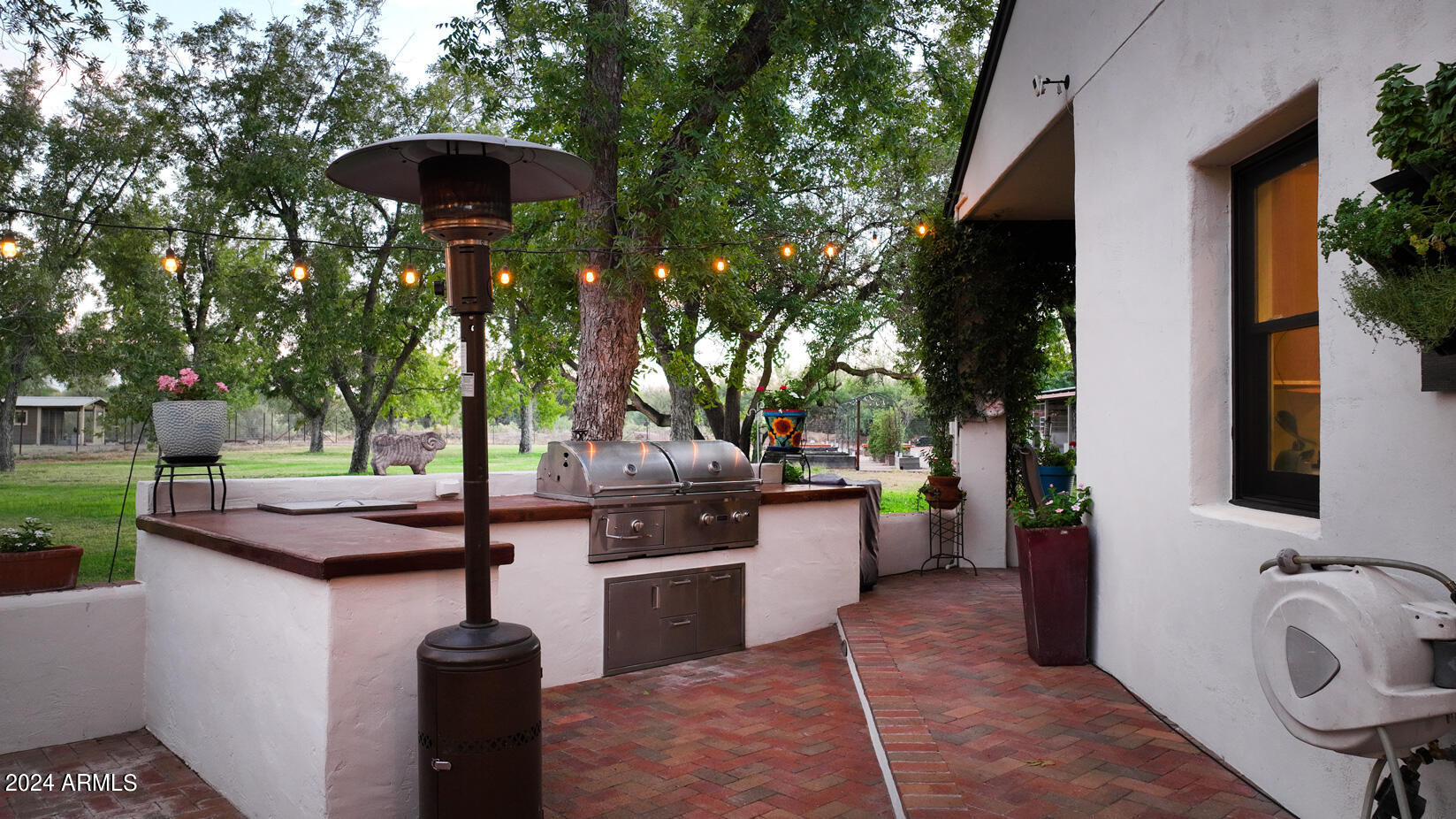 TANQUE VERDE COUNTRY ESTATES - Residential