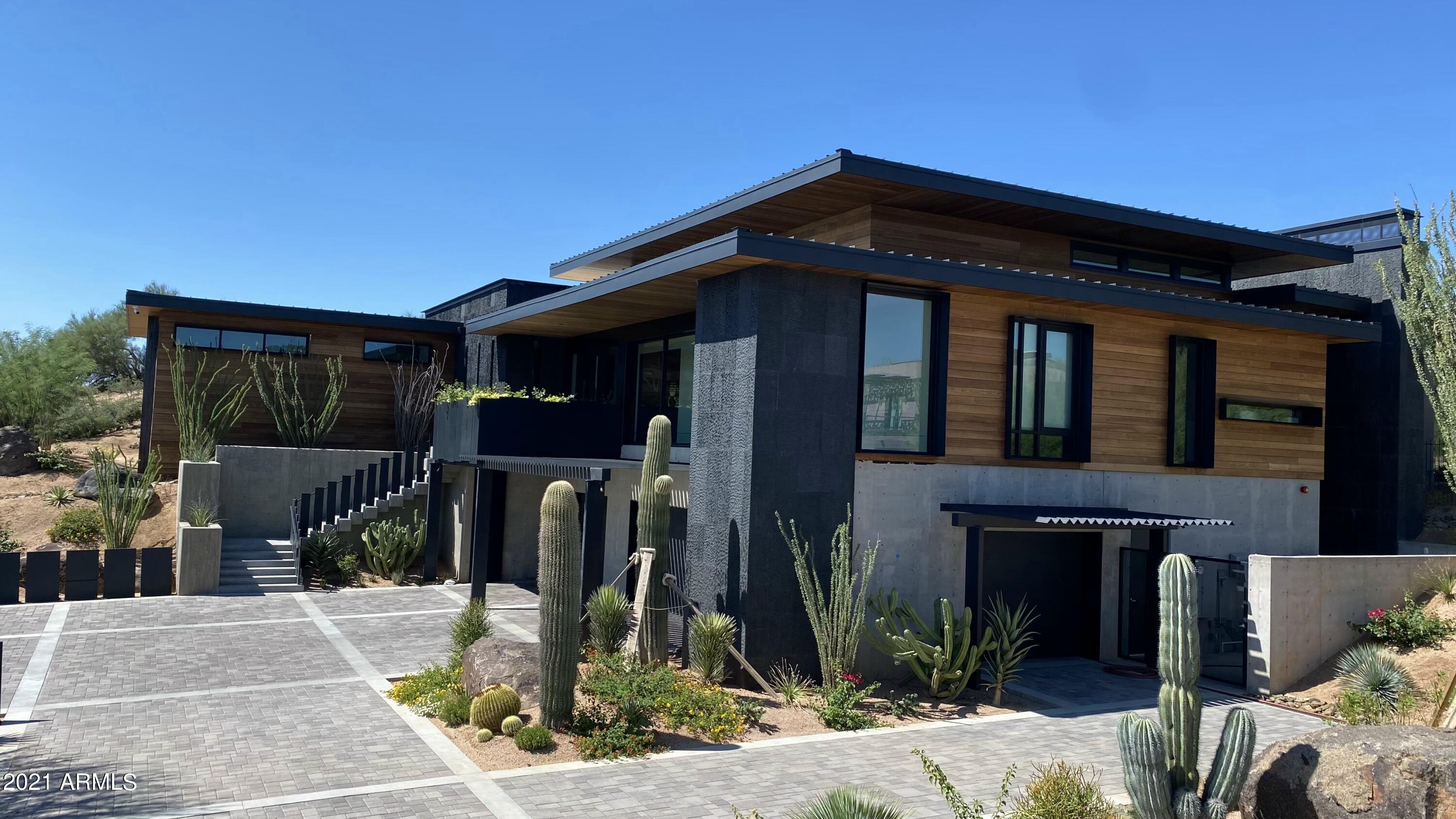 DESERT MOUNTAIN - Residential