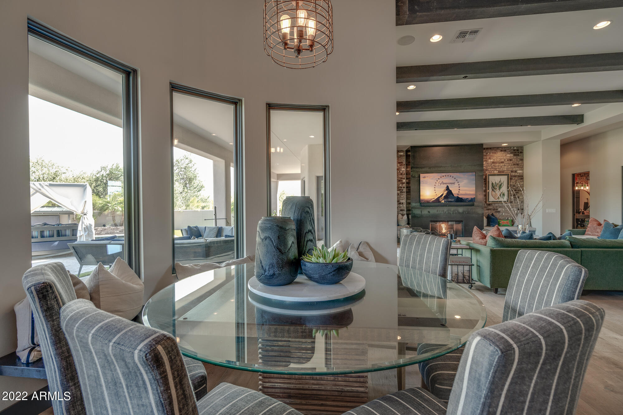 PINNACLE PEAK PLACE - Residential