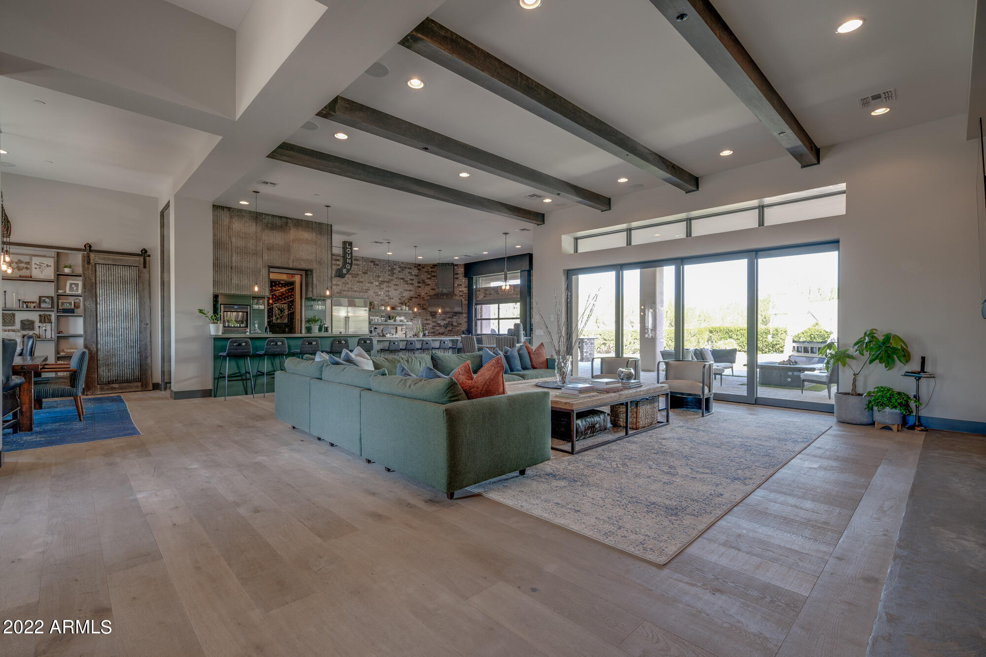 PINNACLE PEAK PLACE - Residential