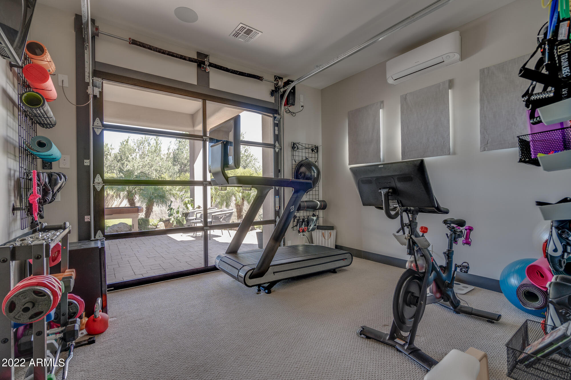 PINNACLE PEAK PLACE - Residential