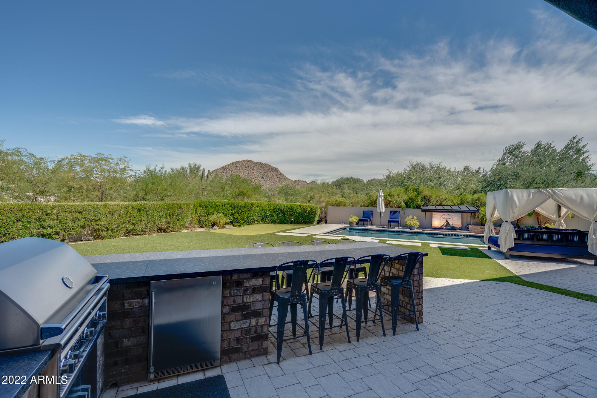 PINNACLE PEAK PLACE - Residential
