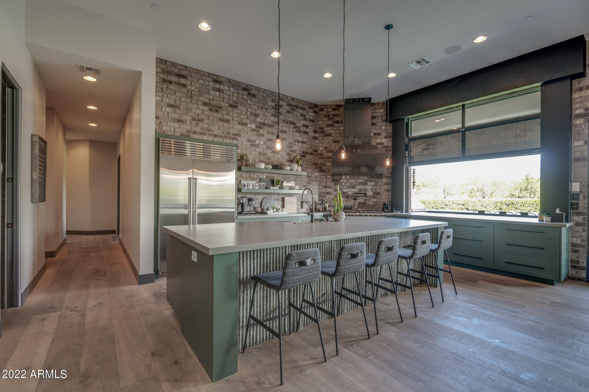 PINNACLE PEAK PLACE - Residential