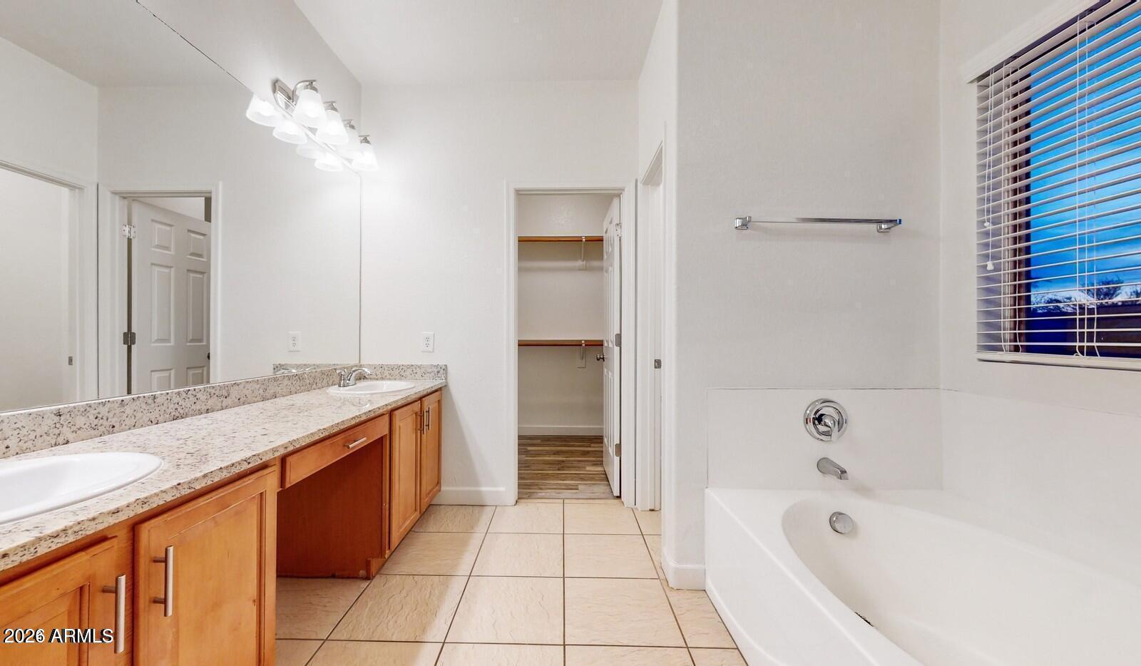SHEELY FARMS PARCELS 8 AND 9 REPLAT - Residential