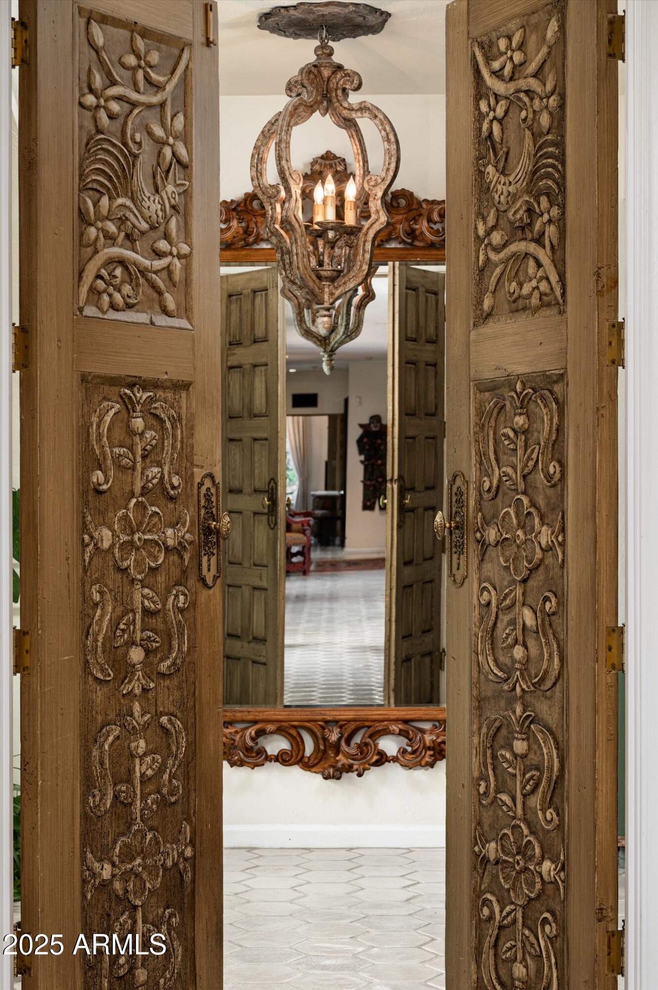 DOS PUERTAS - Residential