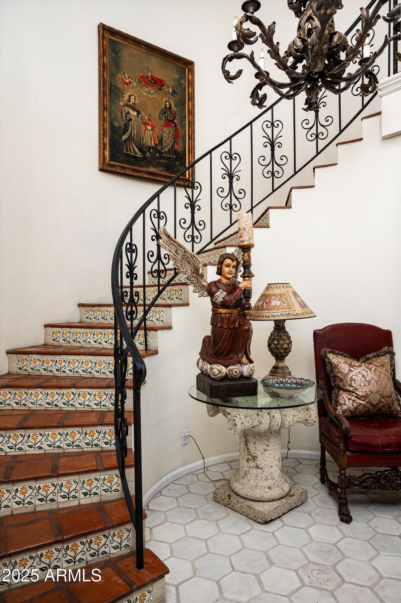 DOS PUERTAS - Residential