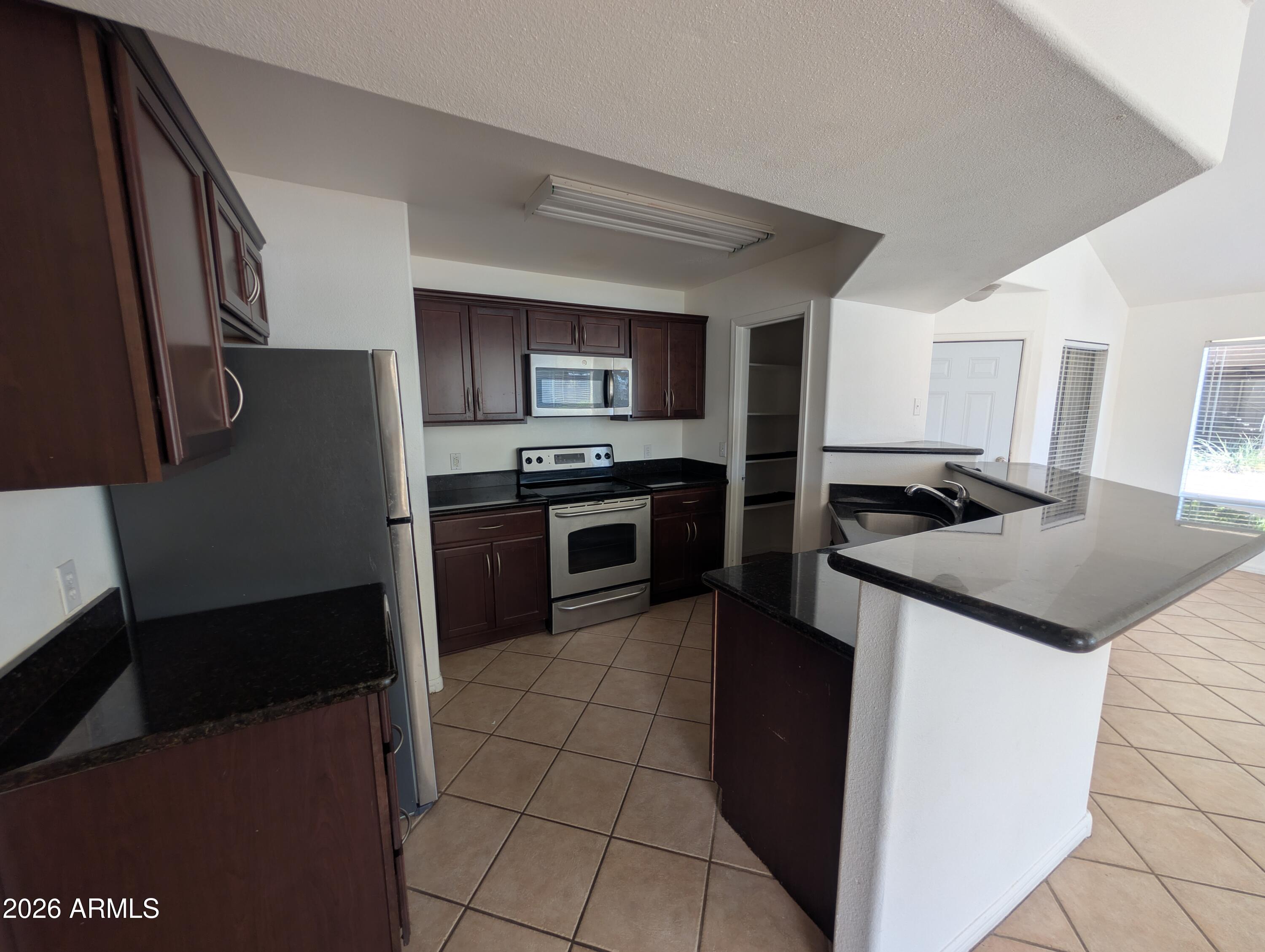 CORDILLERA CONDOMINIUM - Residential
