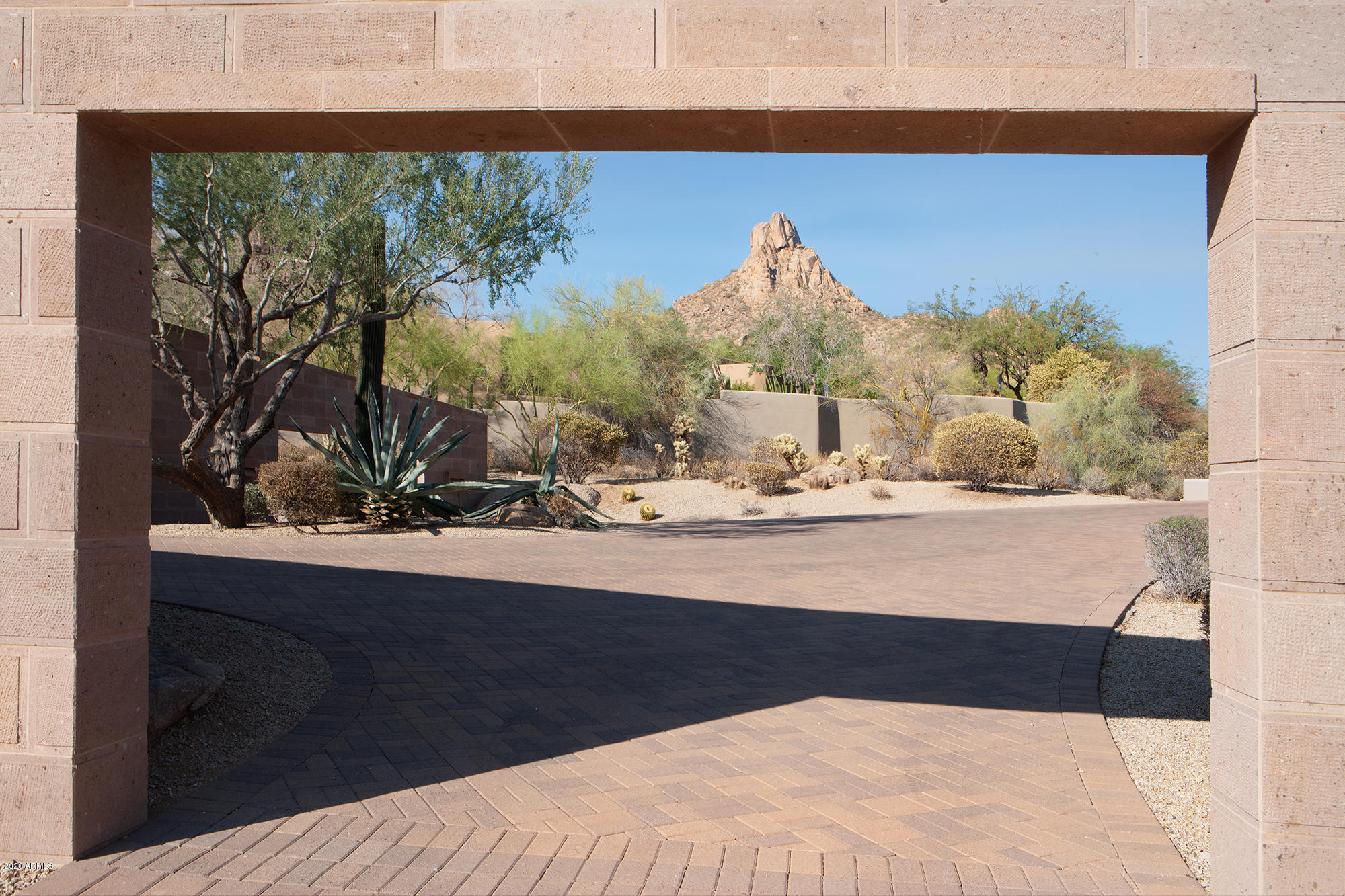 DESERT HIGHLANDS - Residential