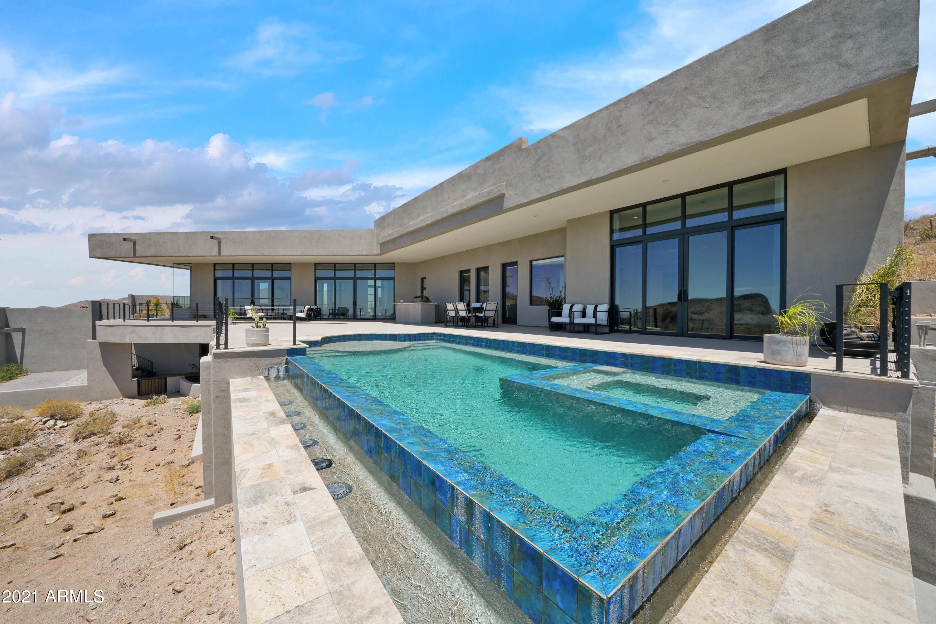 CRESTVIEW AT FOUNTAIN HILLS - Residential