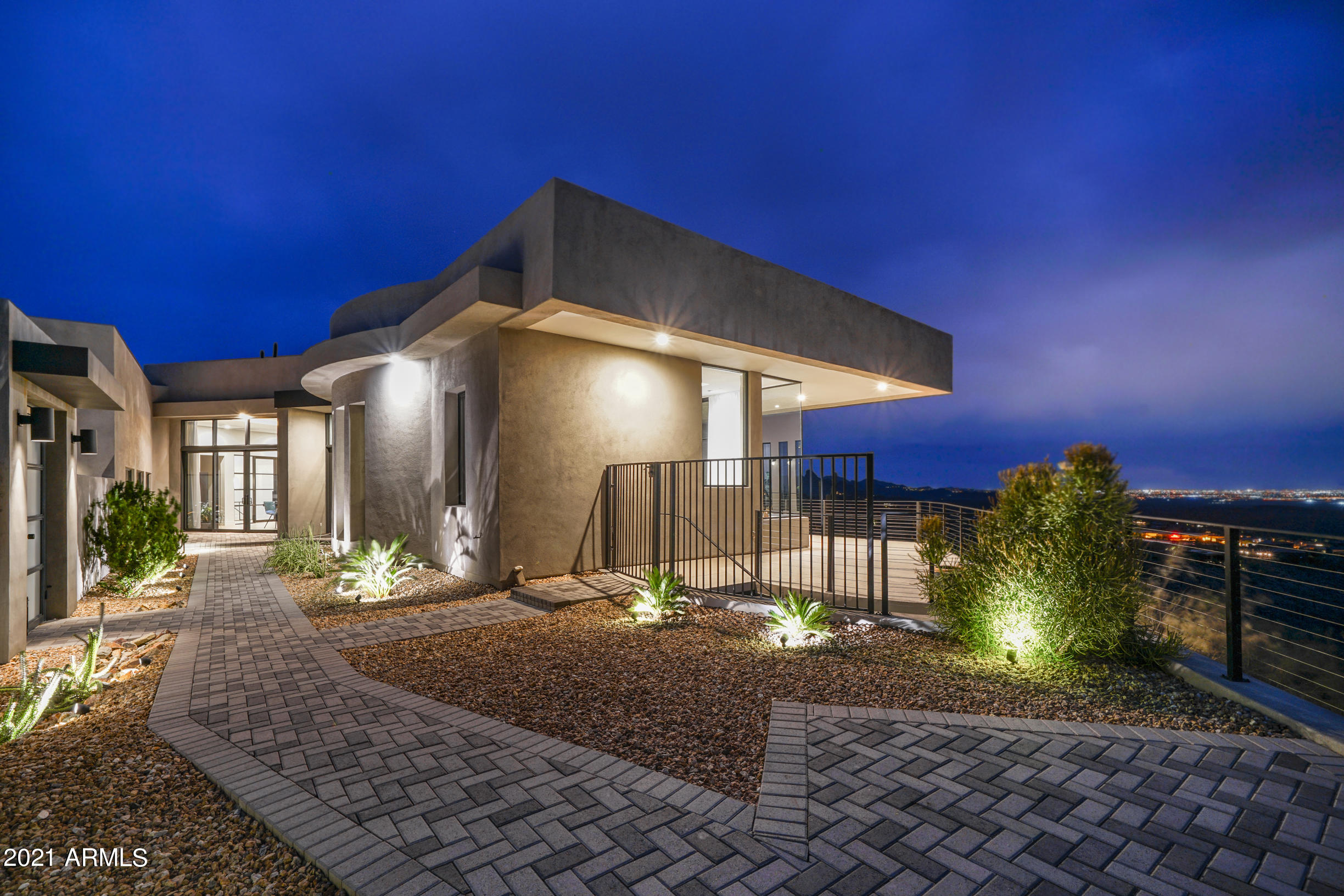 CRESTVIEW AT FOUNTAIN HILLS - Residential