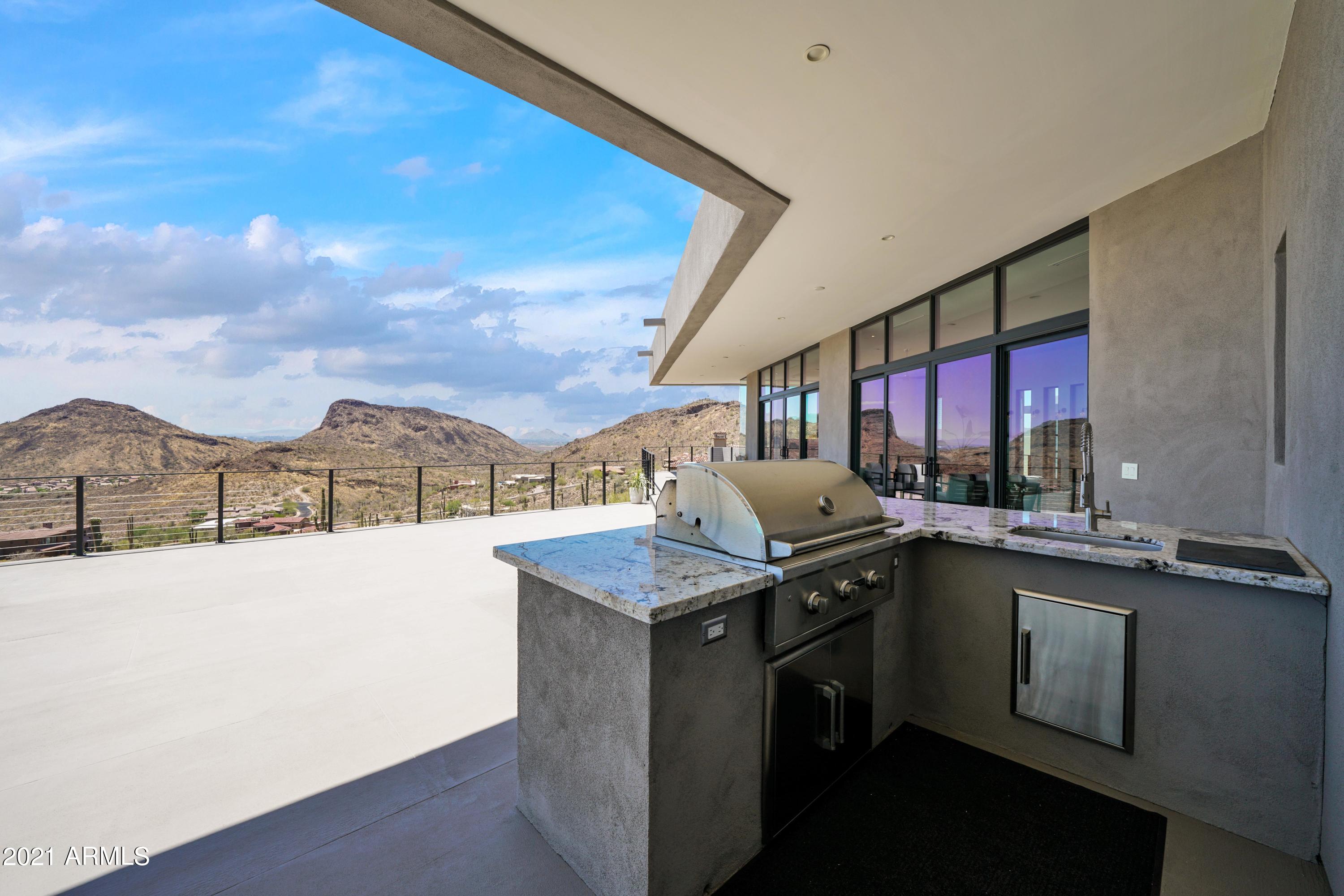 CRESTVIEW AT FOUNTAIN HILLS - Residential