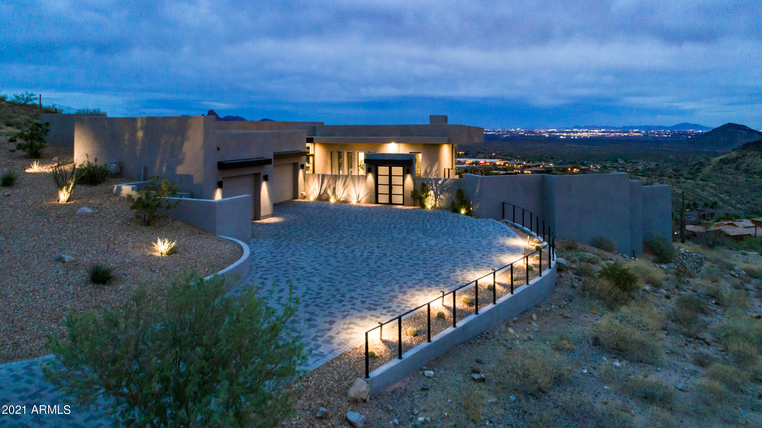CRESTVIEW AT FOUNTAIN HILLS - Residential