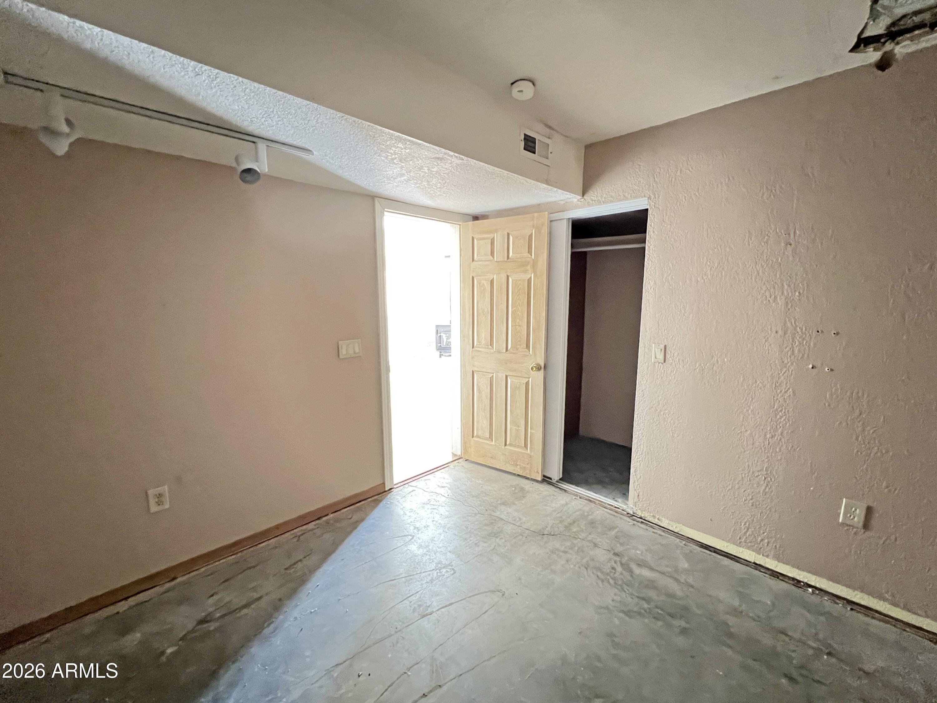 VALLEY VIEW ESTATES - Residential